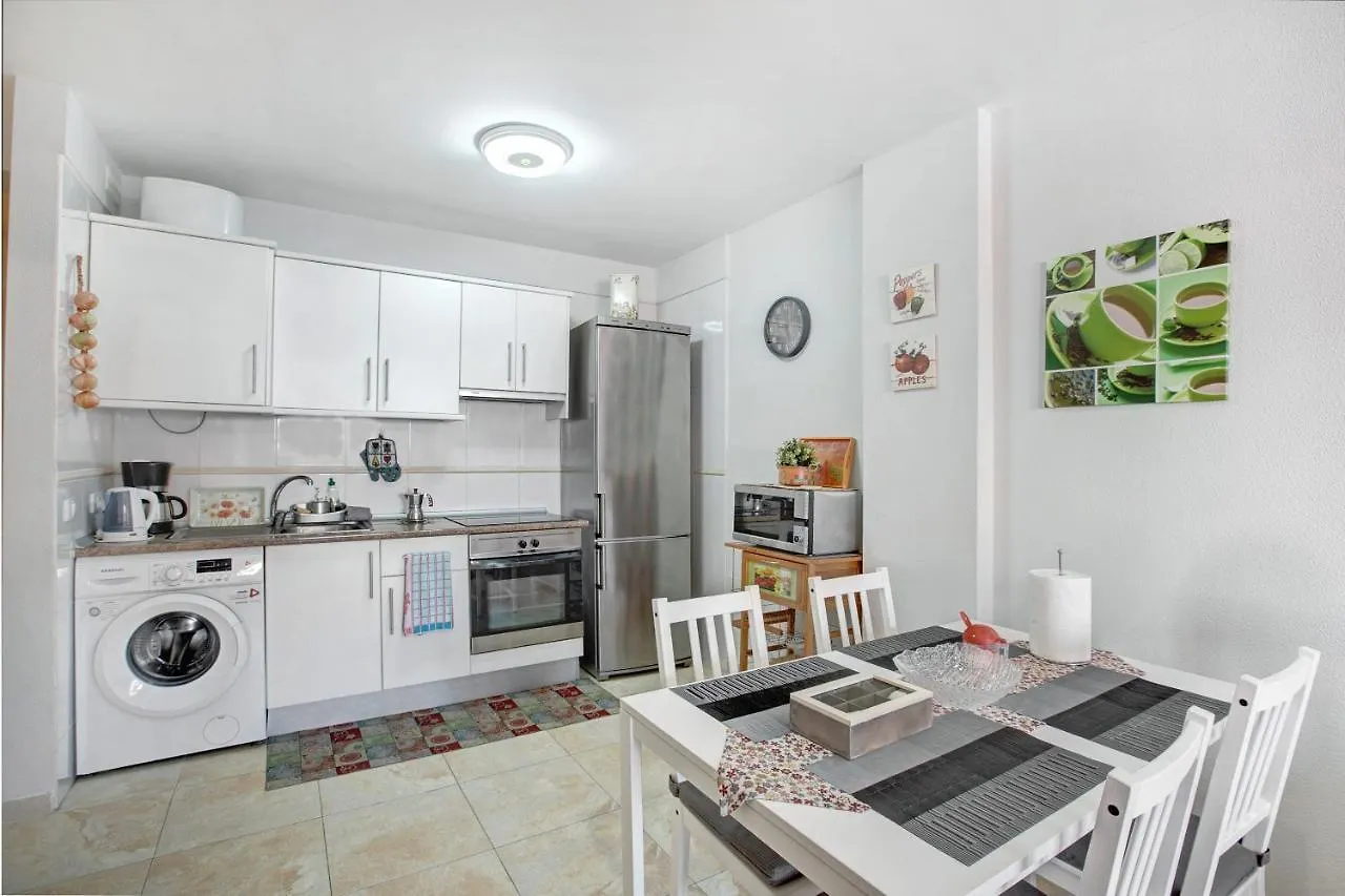 Apartamento Puertito غيمار شقة